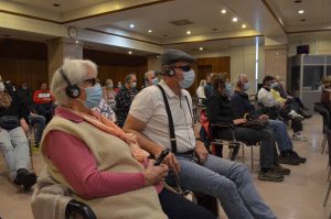 Udeleženci predavanja o eholokaciji